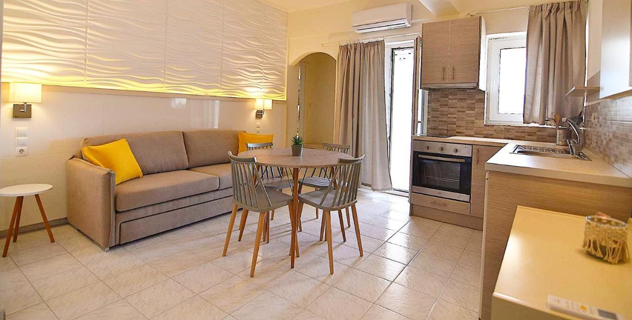 Alonia Hotel Каламаки Екстериор снимка